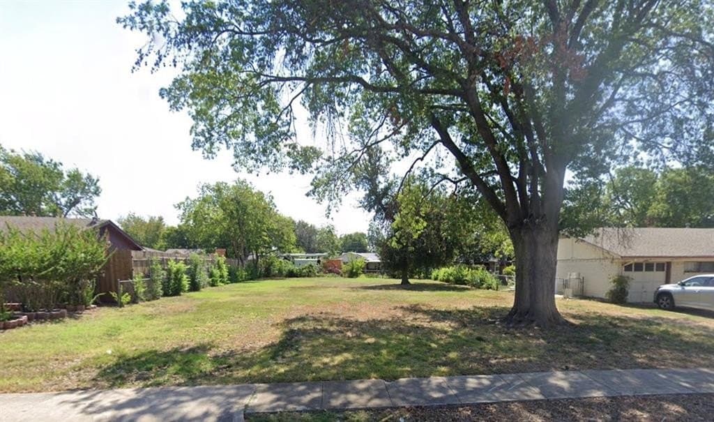 13904 Heartside Place
