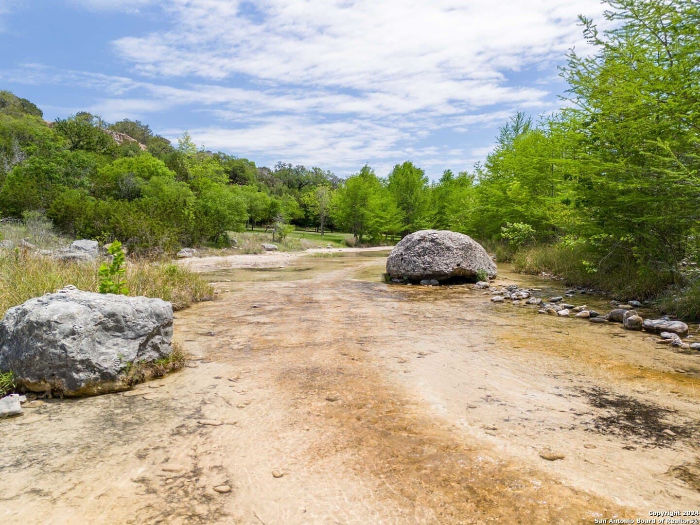 14.83 acres in Bandera County - photo 40