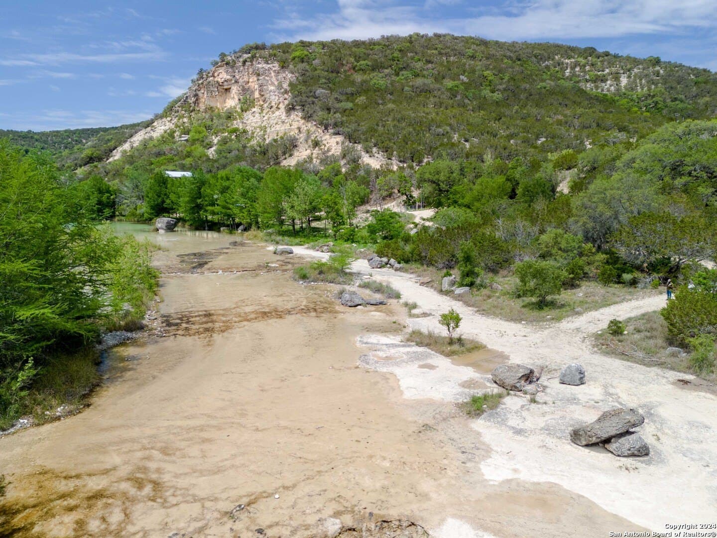 14.83 acres in Bandera County - photo 43