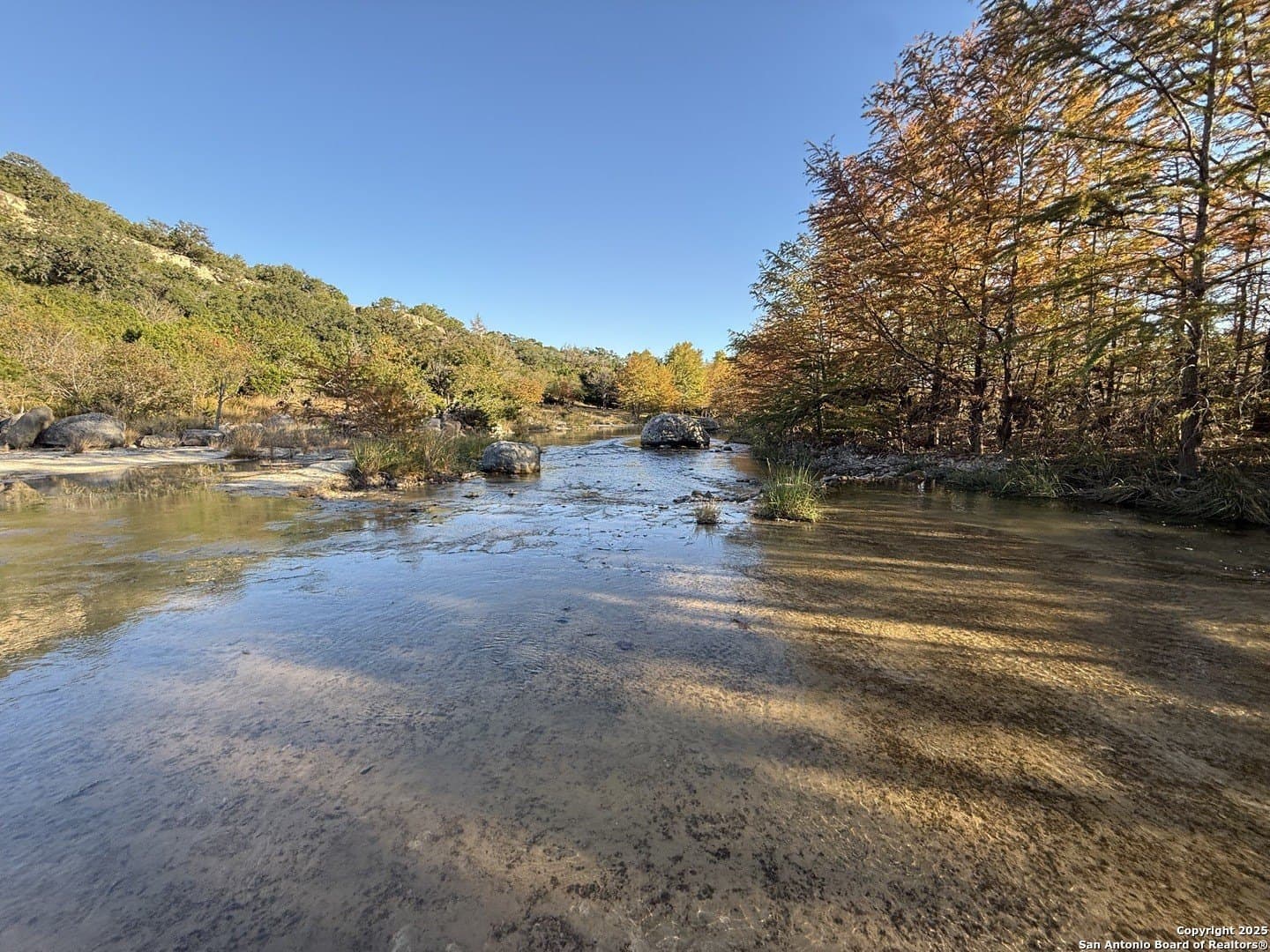14.83 acres in Bandera County - photo 47