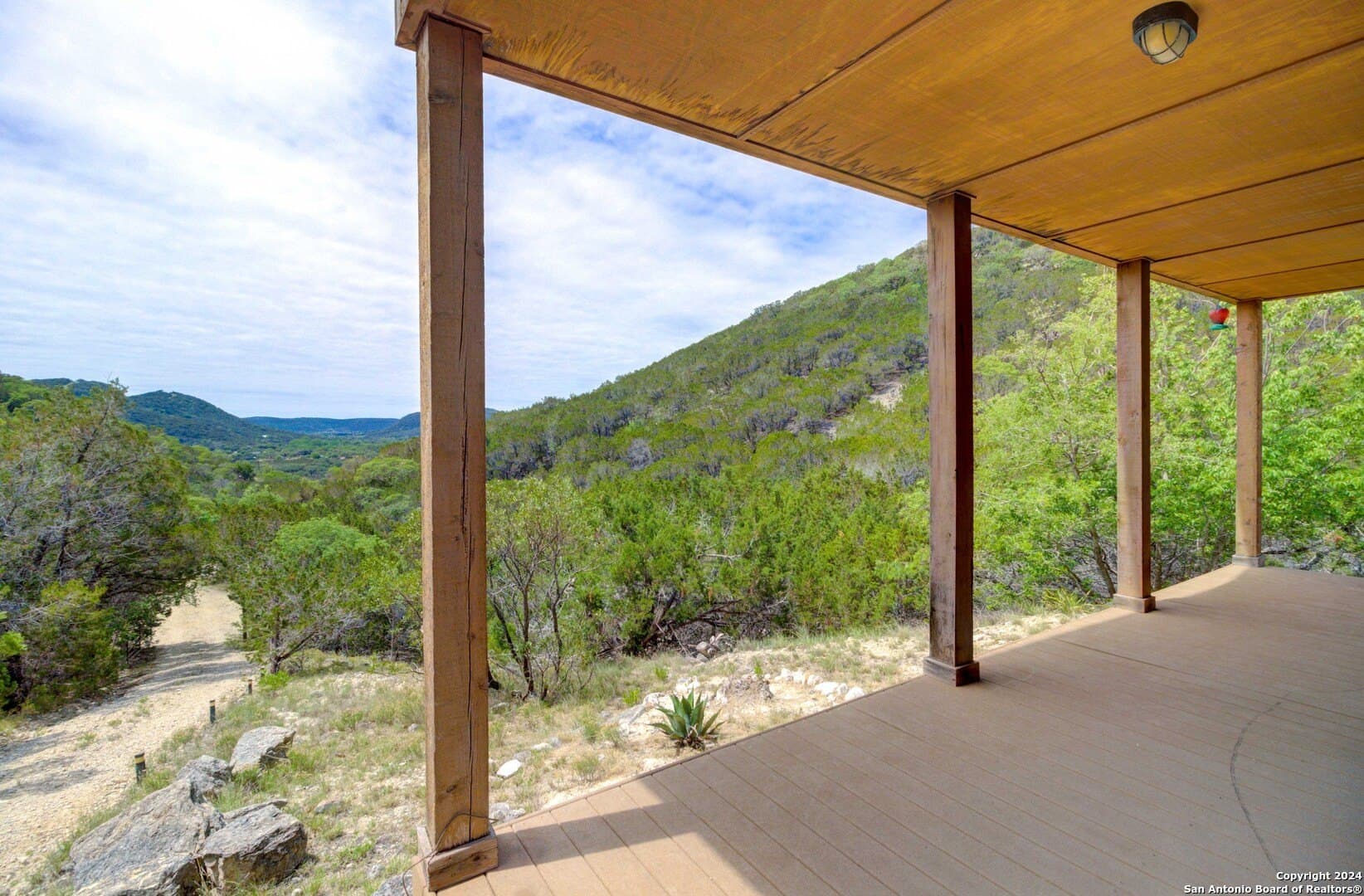 14.83 acres in Bandera County - photo 4