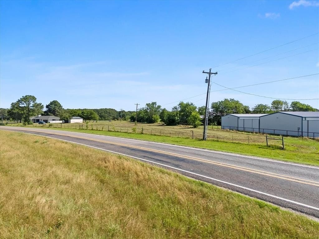 1.4 acres in Hunt County - photo 9