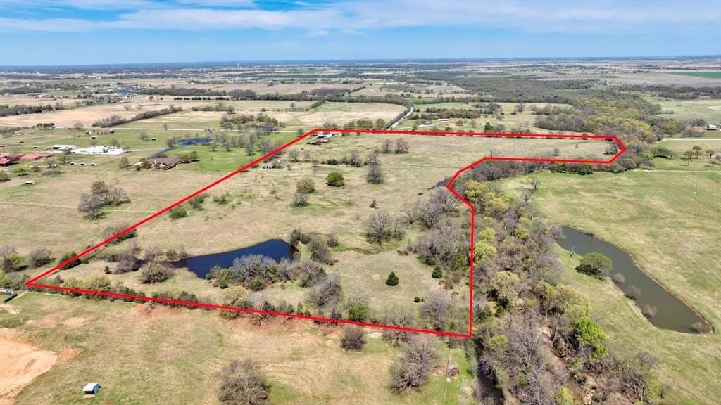 60 acres in Denton County - photo 10