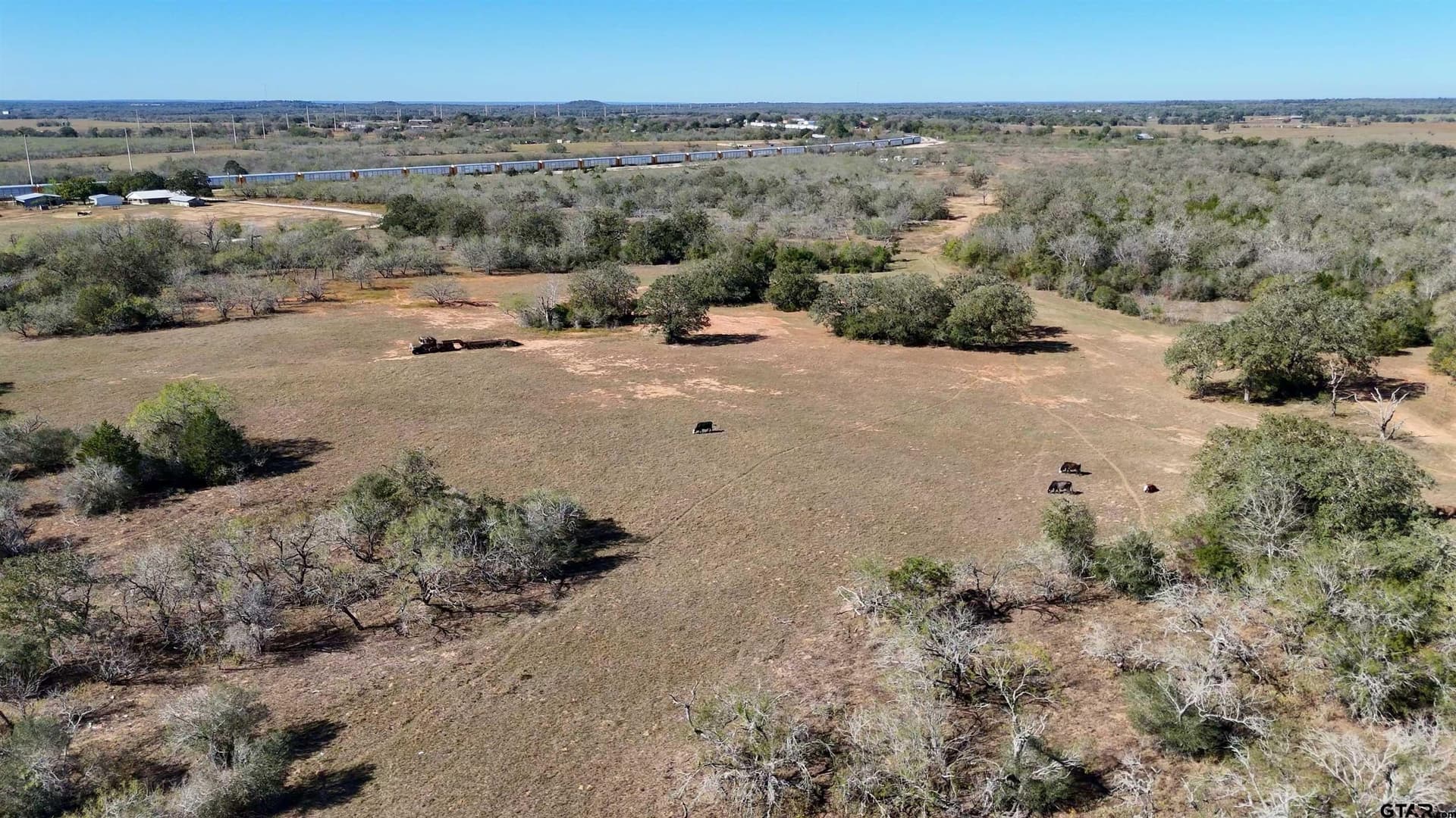 668 acres in Gonzales County - photo 4