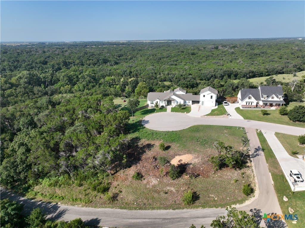 0.85 acres in Bell County - photo 12
