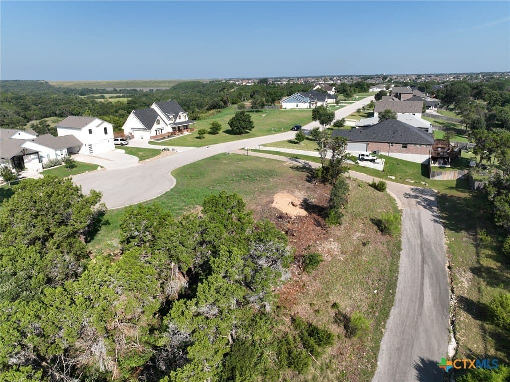 0.85 acres in Bell County - photo 7