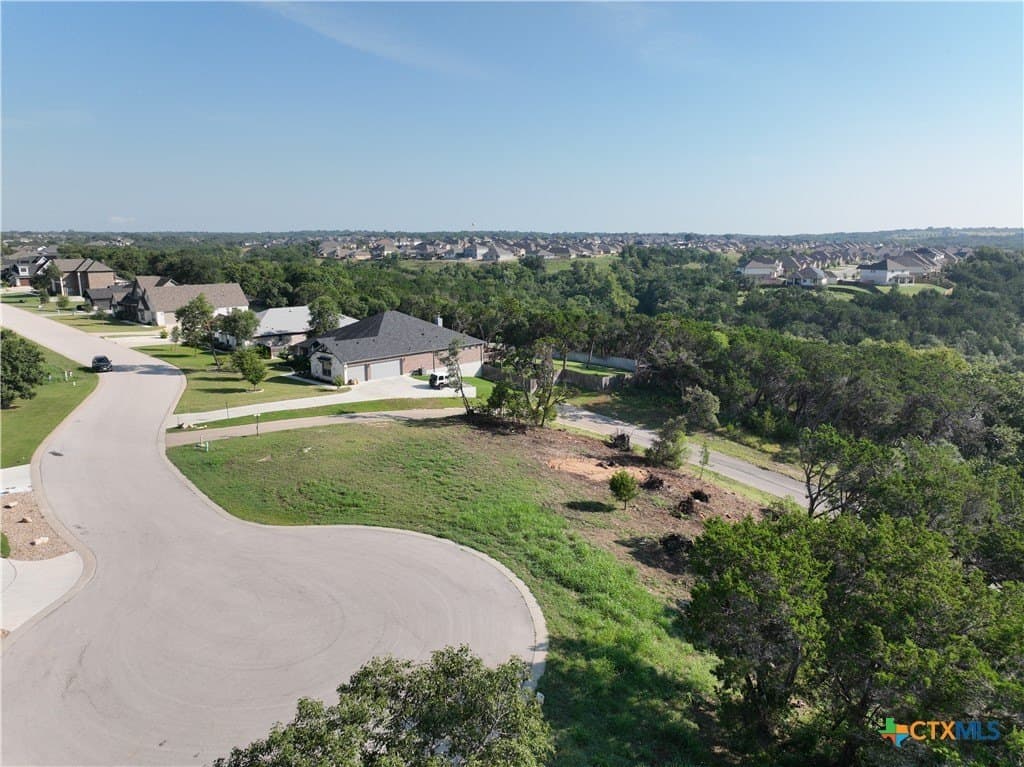 0.85 acres in Bell County - photo 9