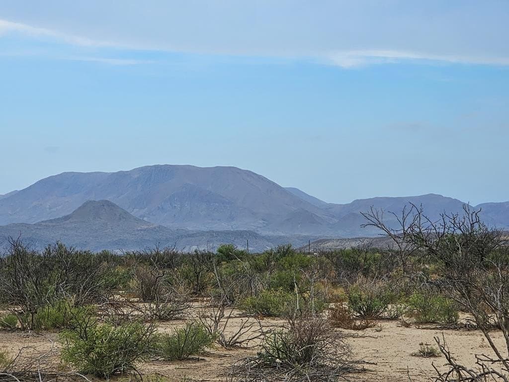 5 acres in Brewster County - photo 3