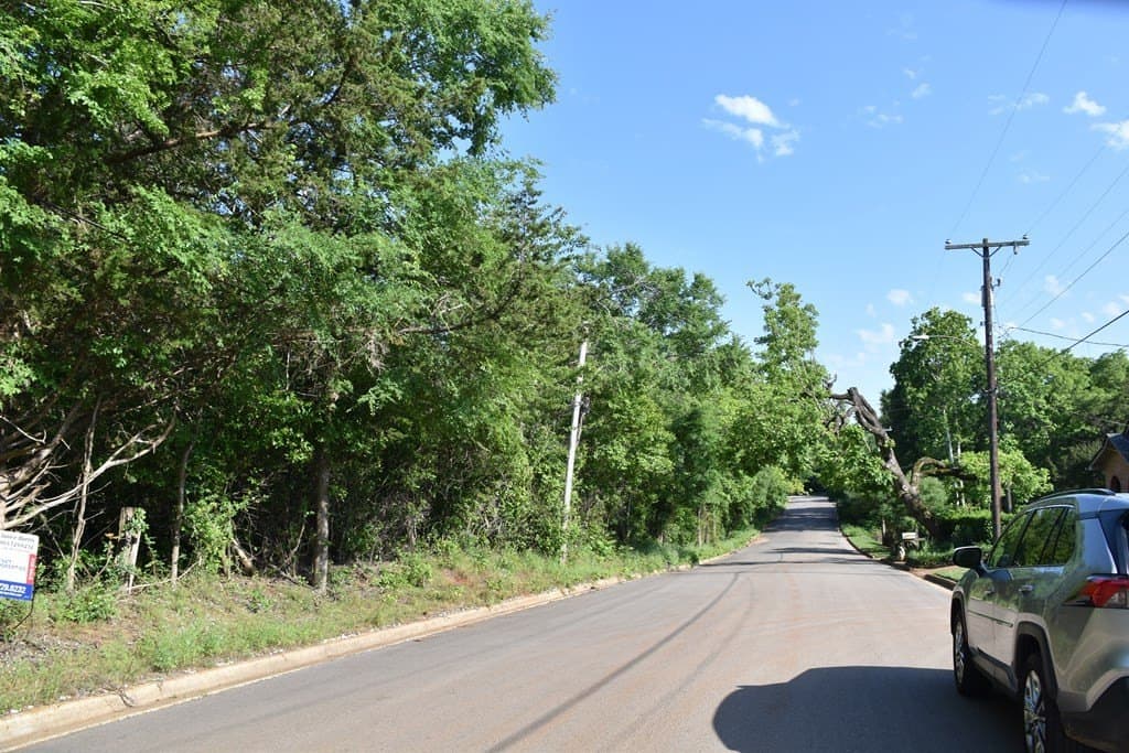 4.69 acres in ANDERSON County - photo 4