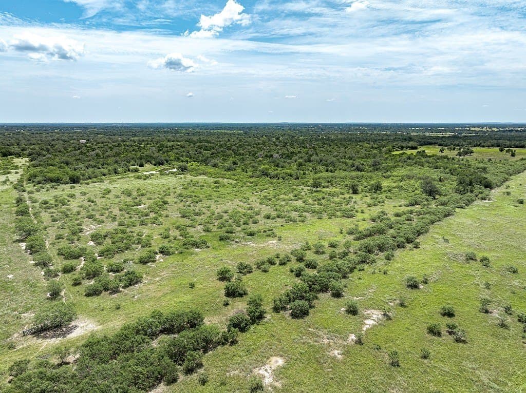 127.37 acres in Fayette County - photo 17
