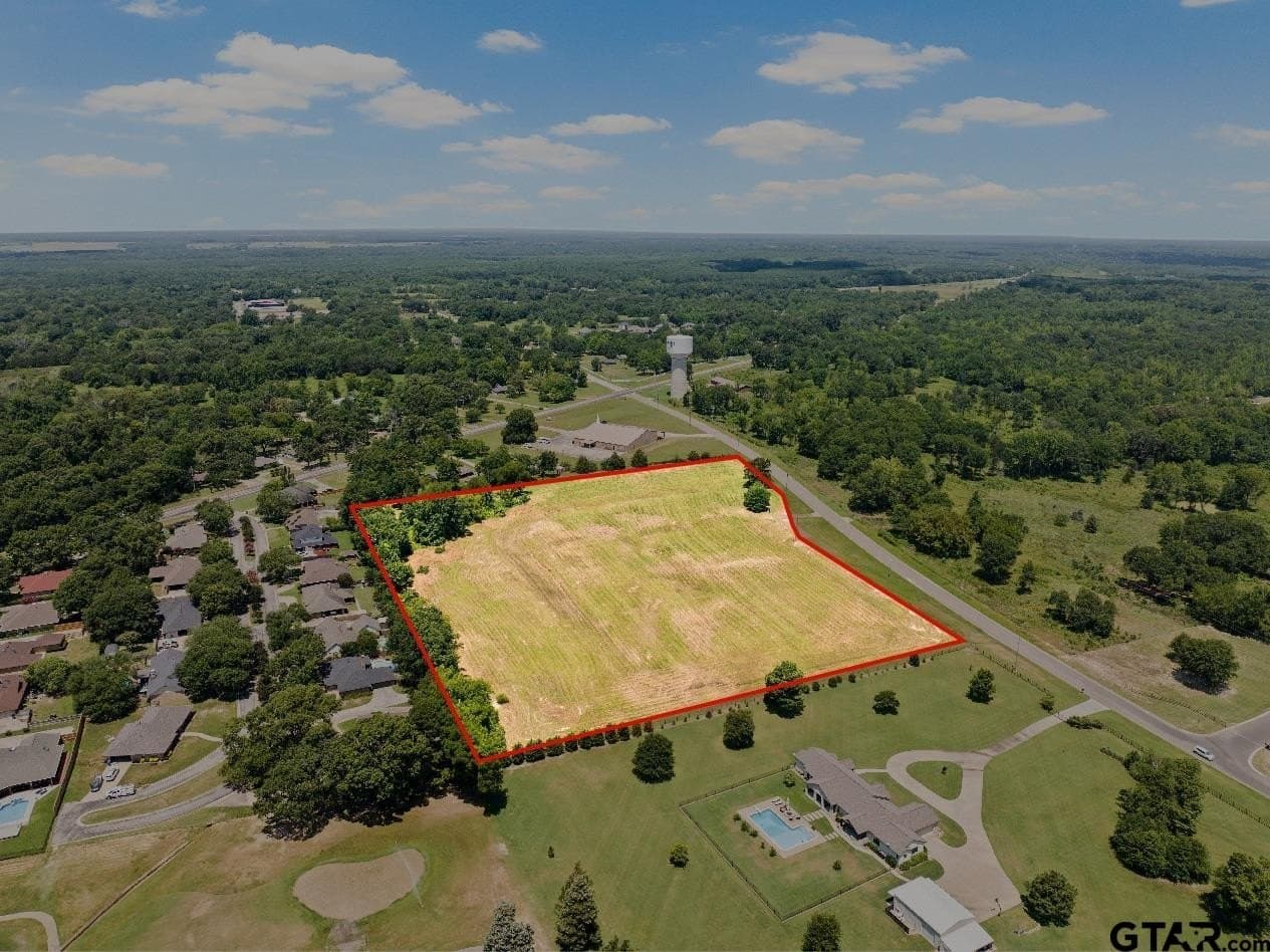 9.83 acres in Titus County - photo 4