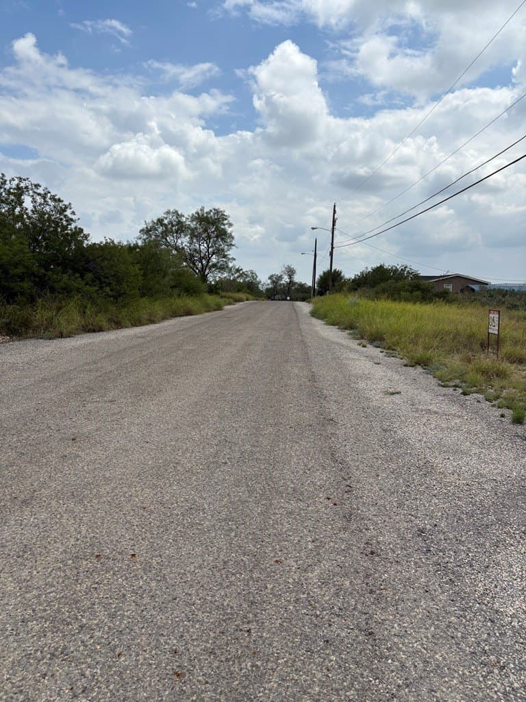 0.6 acres in Maverick County - photo 6
