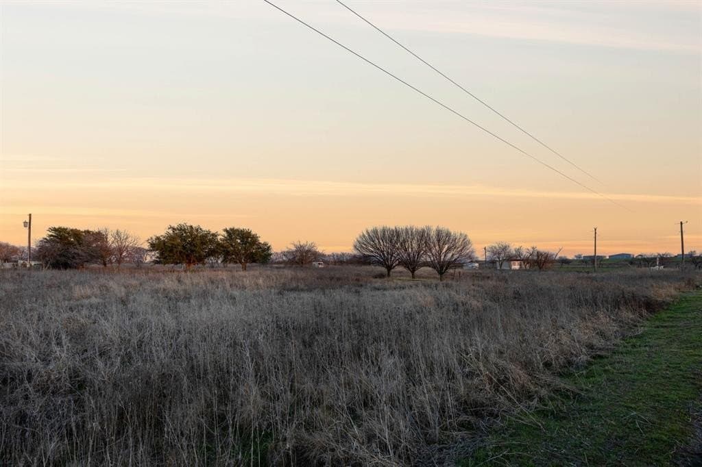 5 acres in Denton County - photo 8