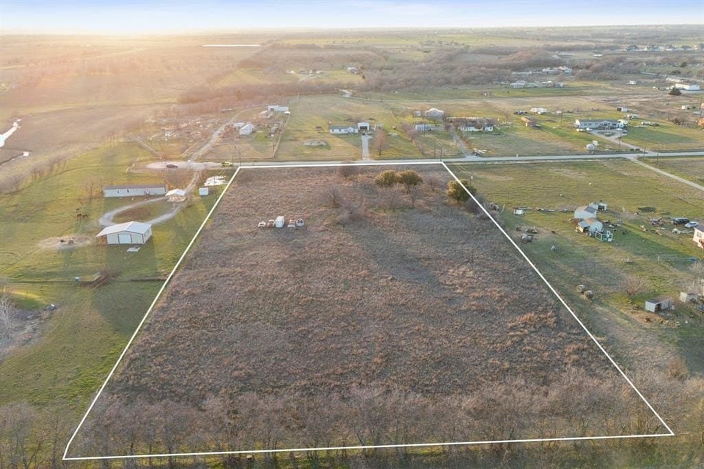 5 acres in Denton County - photo 3