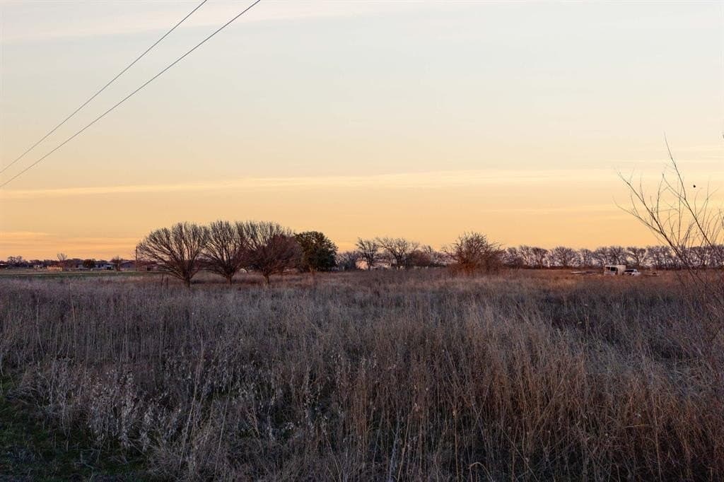 5 acres in Denton County - photo 10