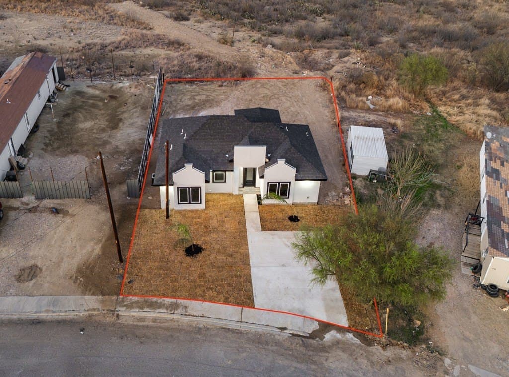 7,973 acres in Maverick County - photo 27