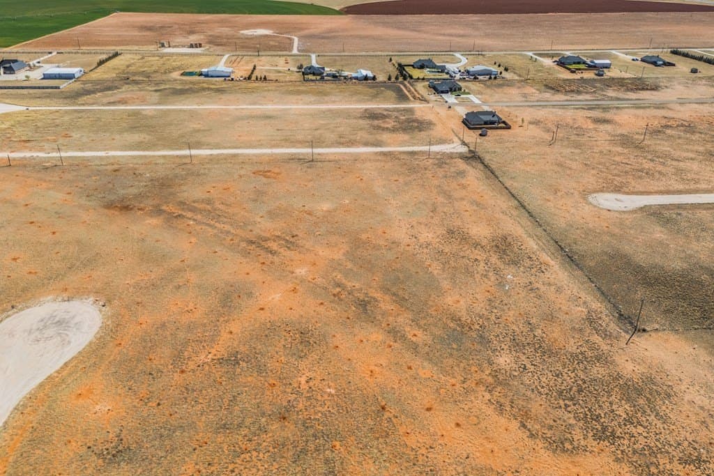 5.49 acres in Gaines County - photo 3