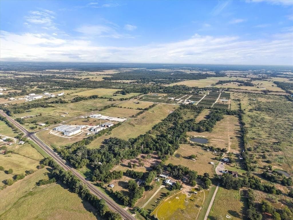 19.84 acres in Freestone County - photo 37