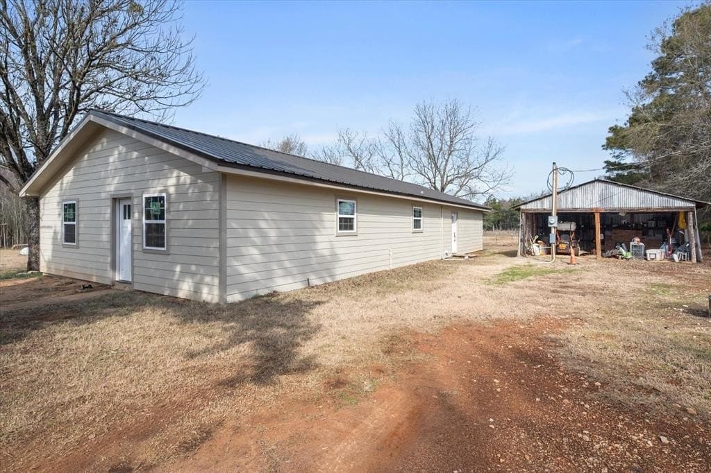 19.84 acres in Freestone County - photo 2