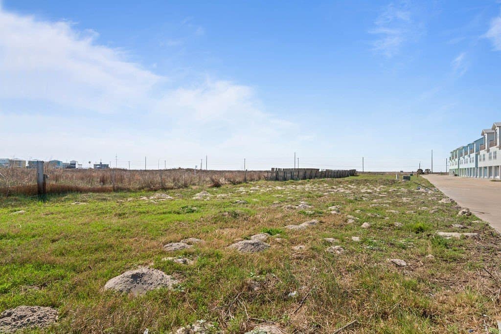 W PALM BEACH RD lot: 301-313