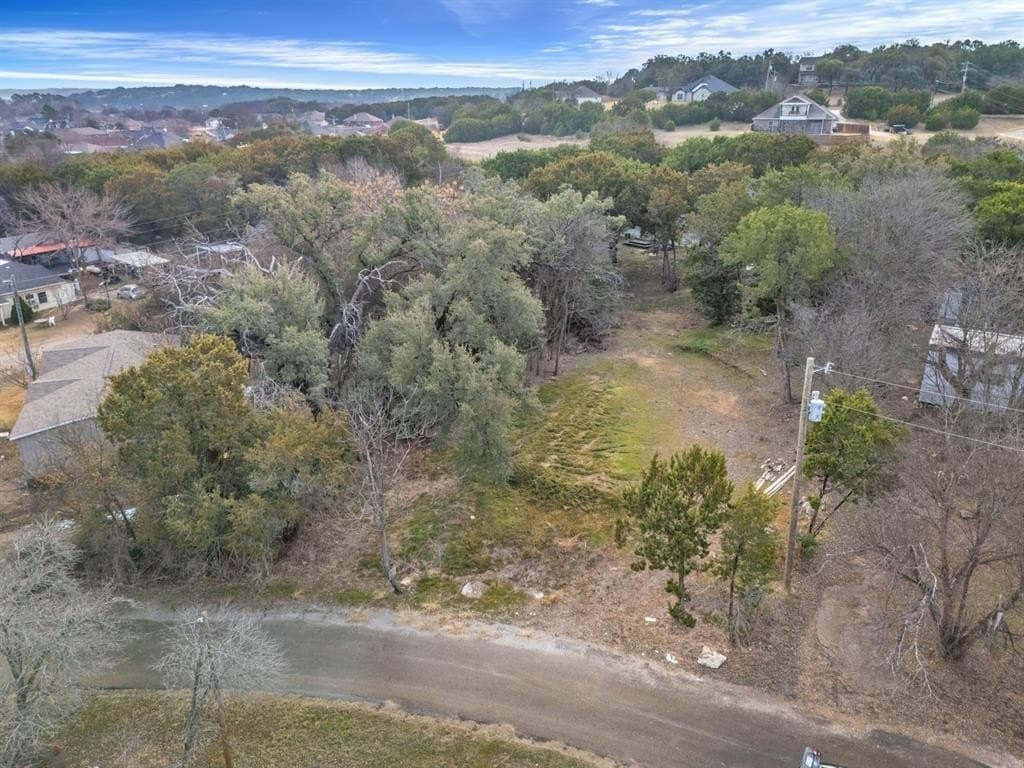 0.05 acres in Hood County - photo 4
