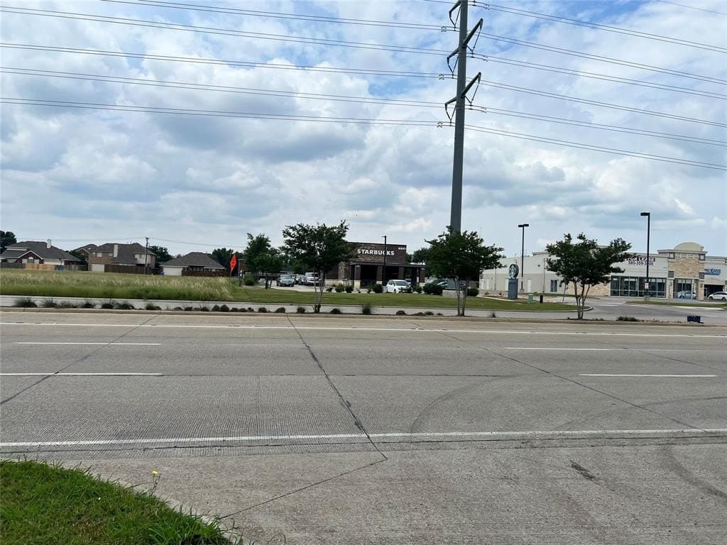0.5 acres in Dallas County - photo 6