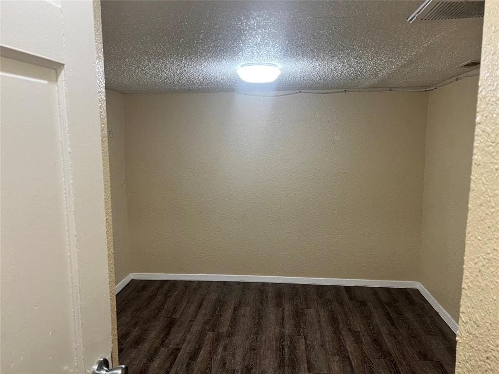0.5 acres in Dallas County - photo 32
