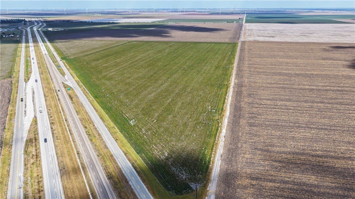 69.85 acres in San Patricio County - photo 5