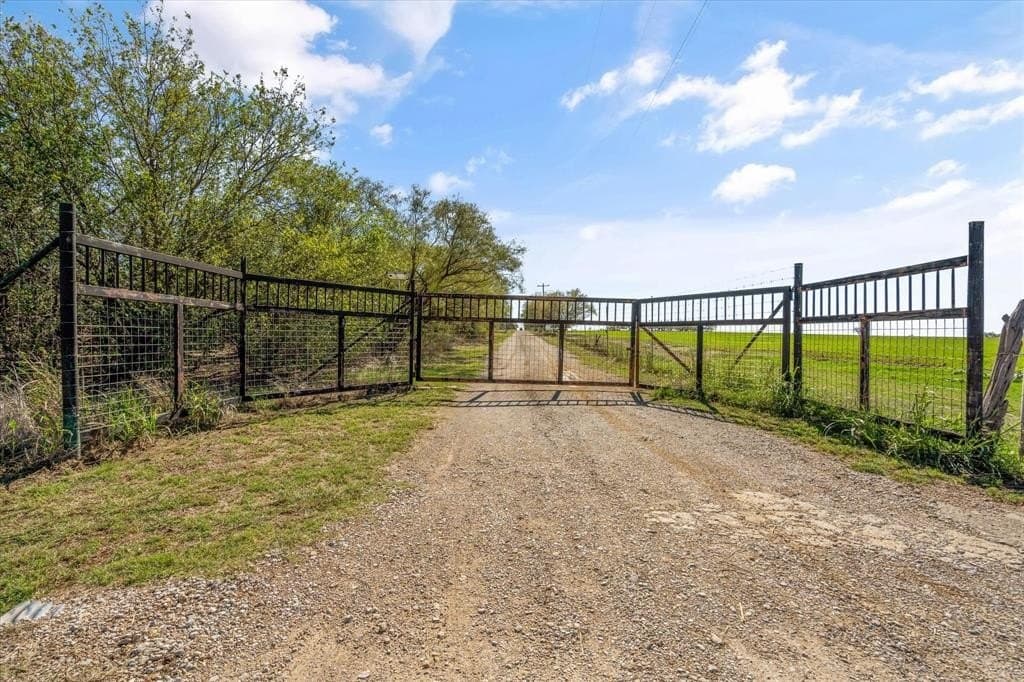 167 acres in Archer County - photo 2