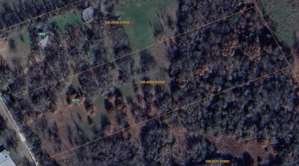 2.39 acres in Johnson County - photo 2