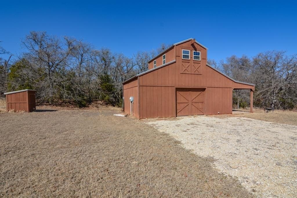 16.96 acres in Bosque County - photo 5