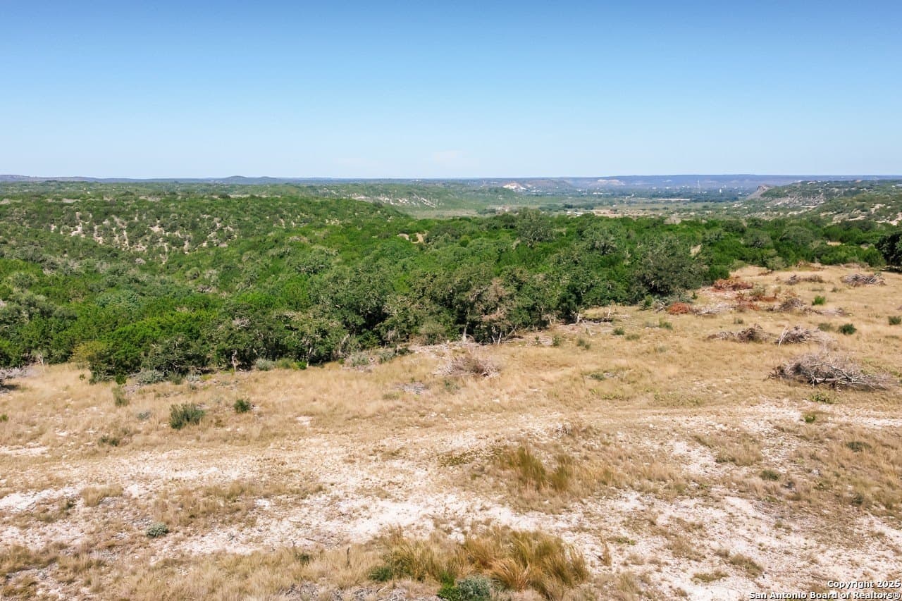 20 acres in Kimble County - photo 26