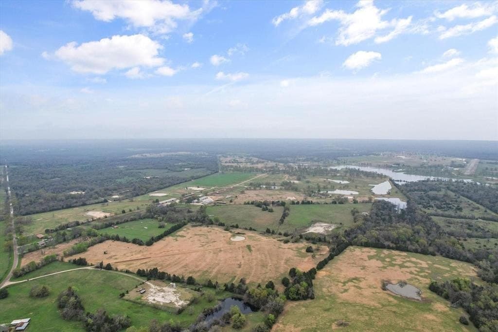 57.77 acres in Freestone County - photo 8