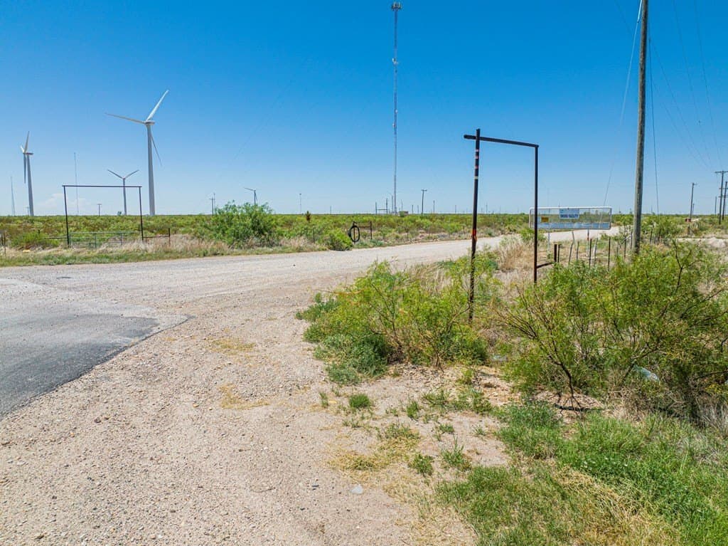 100 acres in Ector County - photo 36