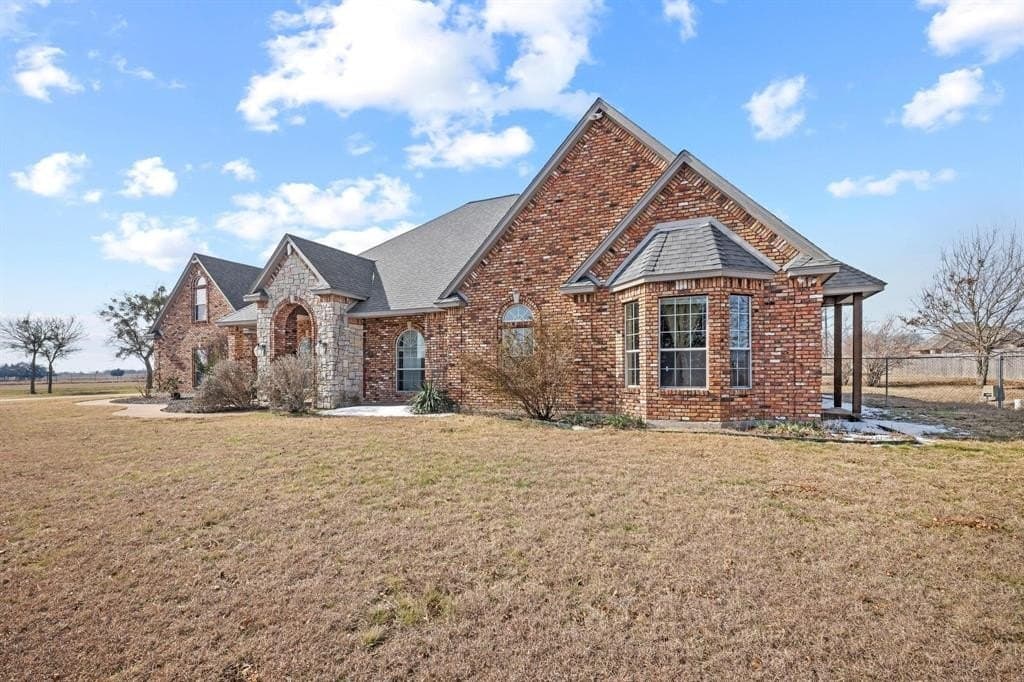 12.77 acres in Ellis County - photo 2