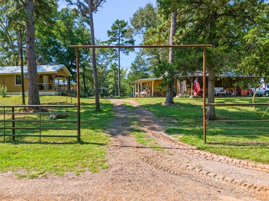 12 acres in Upshur County - photo 4