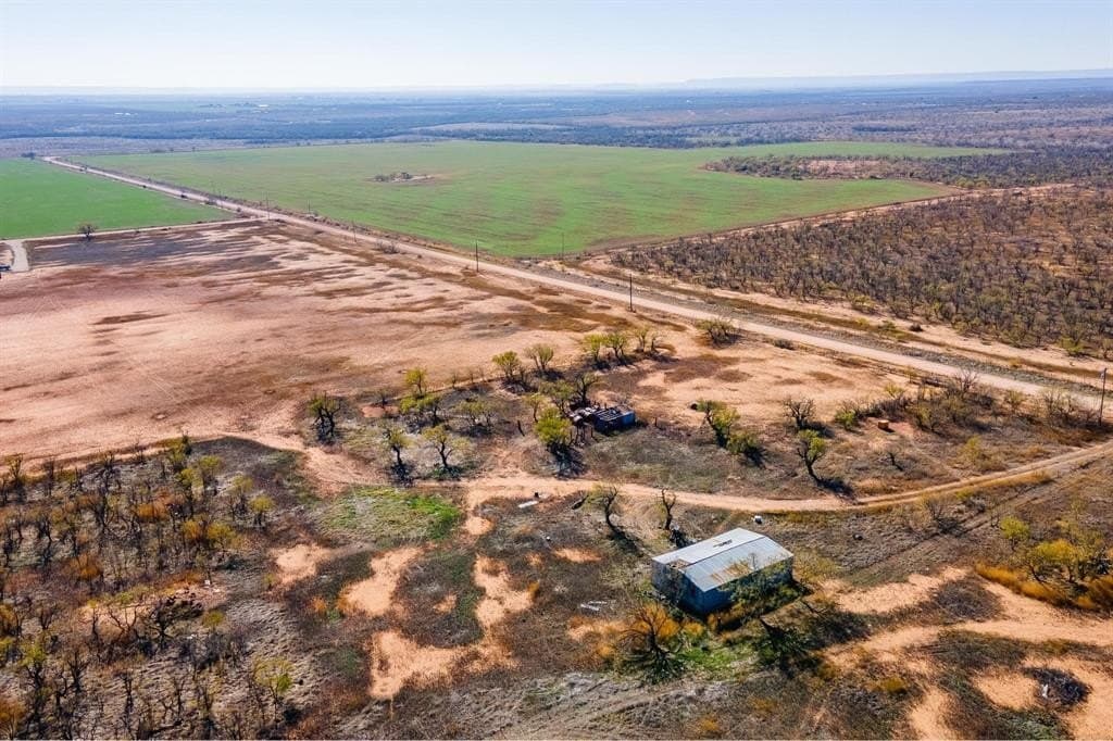 10.49 acres in Jones County - photo 10