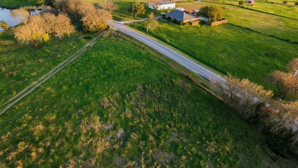 16 acres in Collin County - photo 2