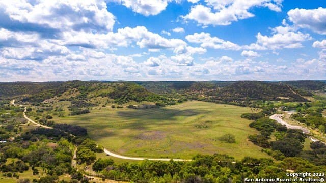 53.98 acres in Bandera County - photo 2