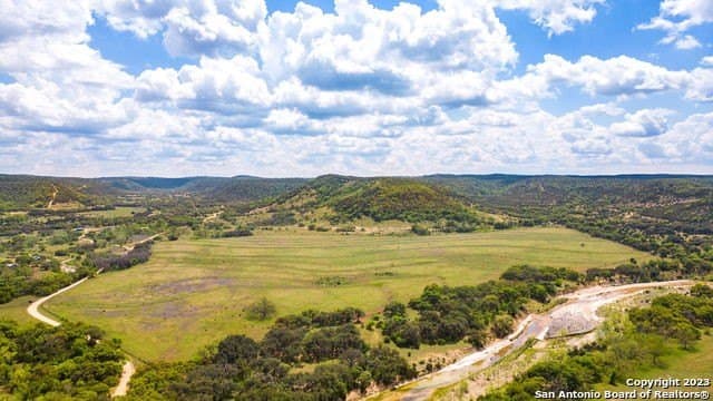 53.98 acres in Bandera County - photo 7