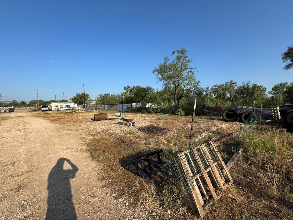 2 acres in Tom Green County - photo 15