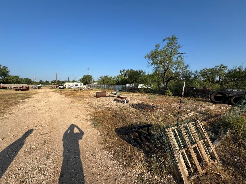 2 acres in Tom Green County - photo 14