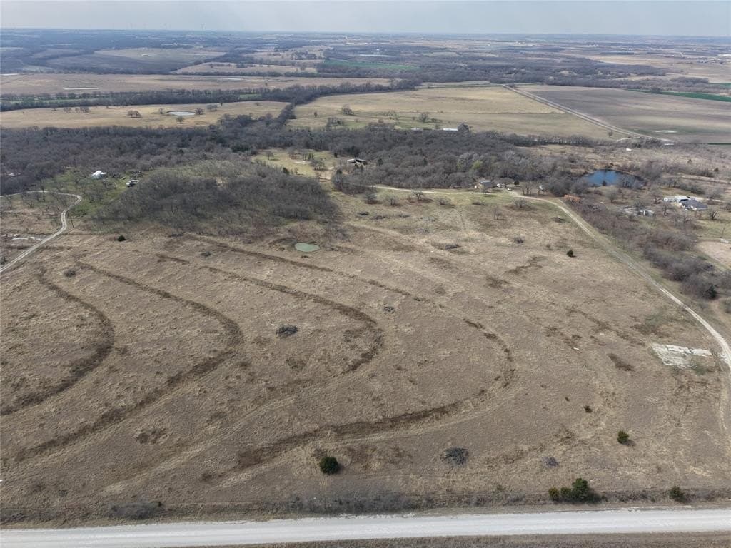 50 acres in Hill County - photo 13