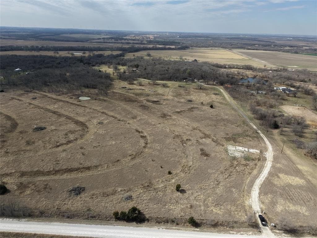 50 acres in Hill County - photo 3