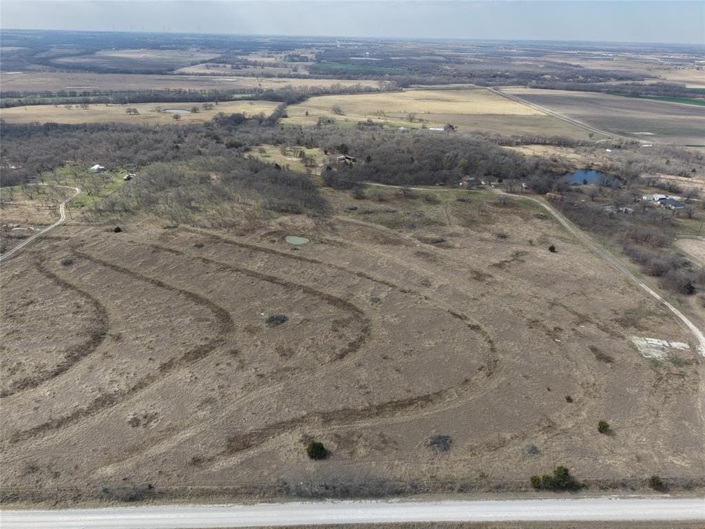 50 acres in Hill County - photo 12