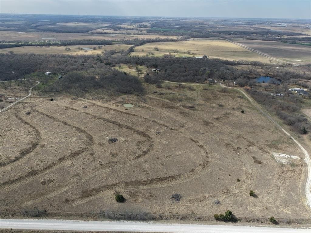 50 acres in Hill County - photo 11