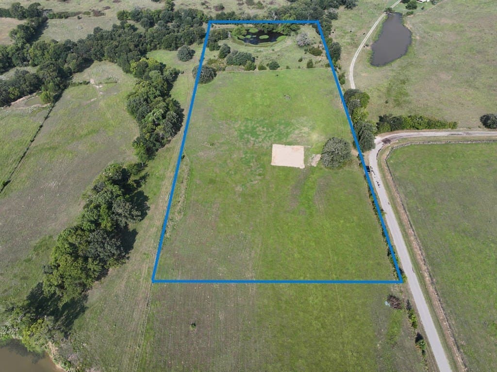 10 acres in Van Zandt County - photo 8