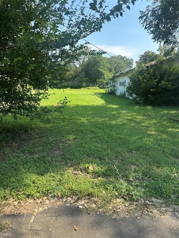 0.38 acres in McLennan County - photo 4