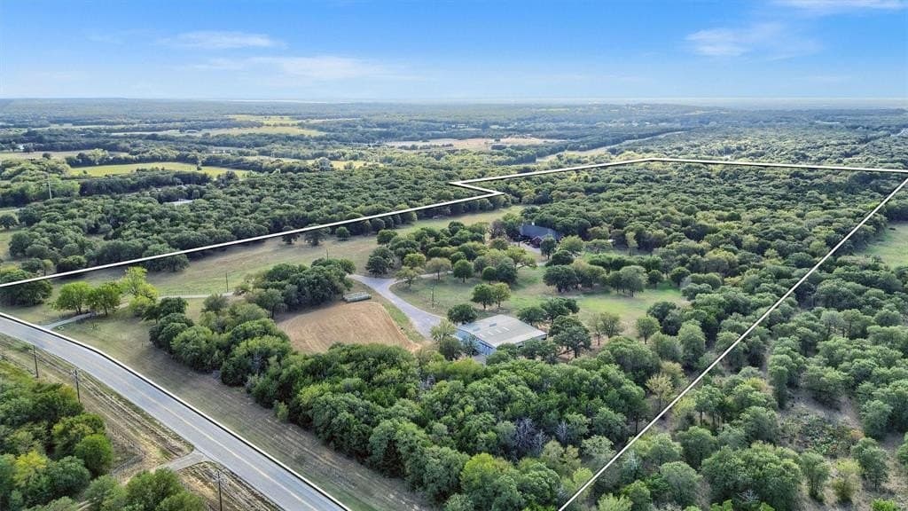 61.15 acres in Cooke County - photo 2