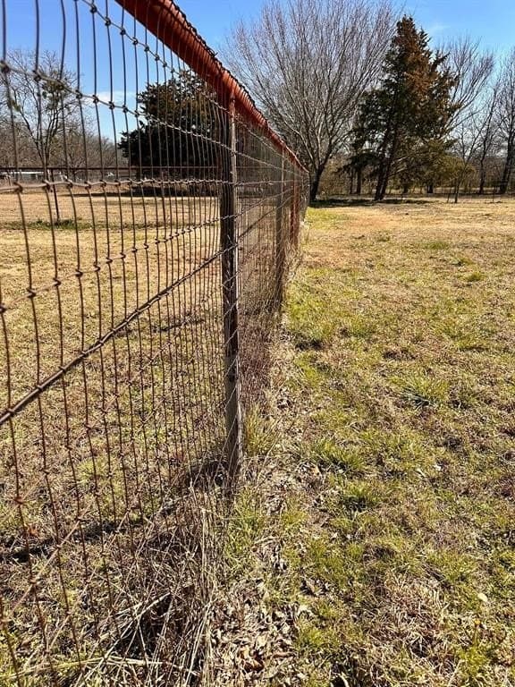 0.7 acres in Dallas County - photo 2